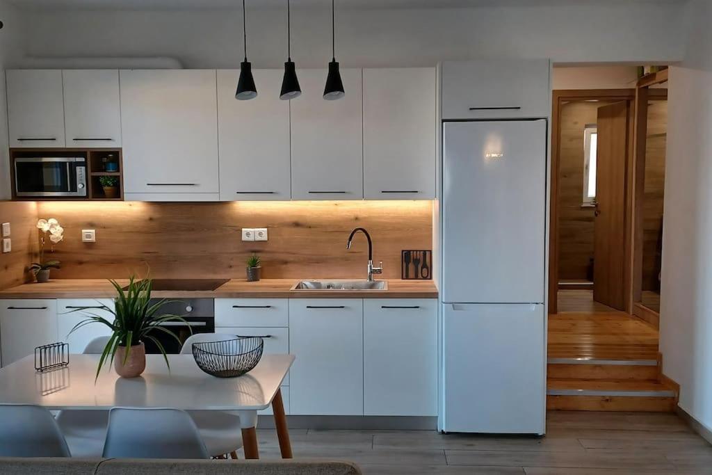 Seaview Luxury Apartment Mytilene Exterior foto