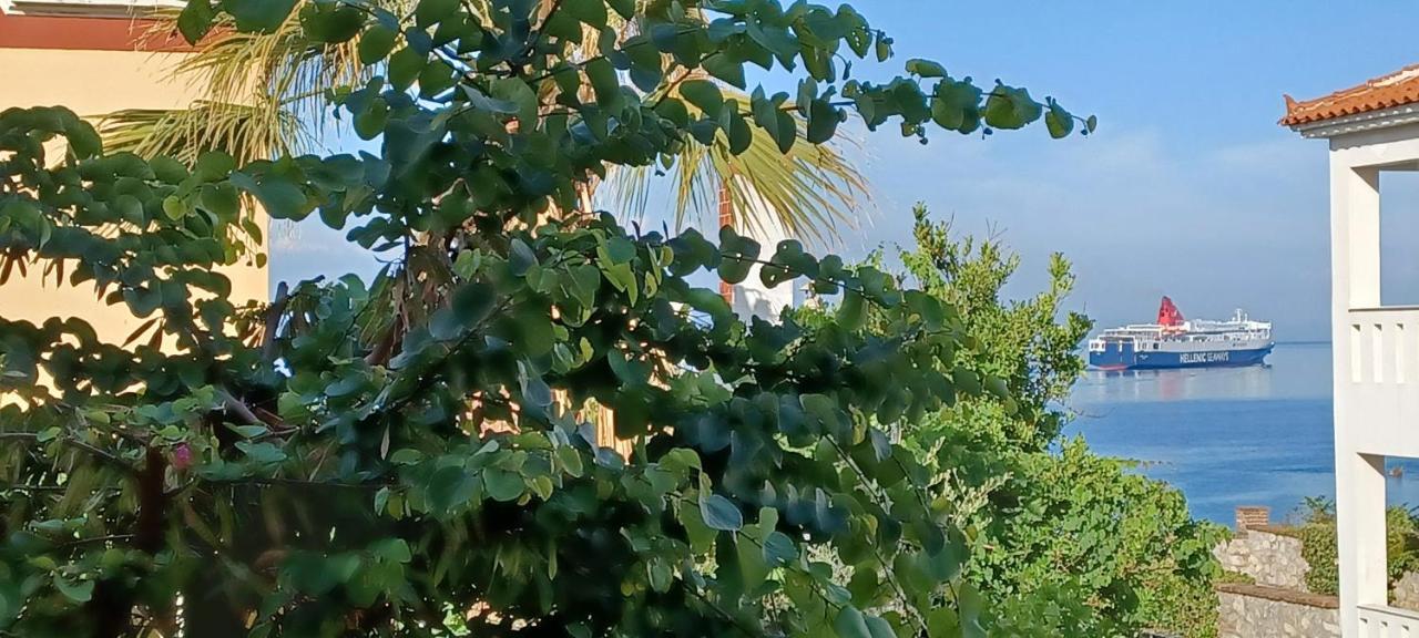 Seaview Luxury Apartment Mytilene Exterior foto